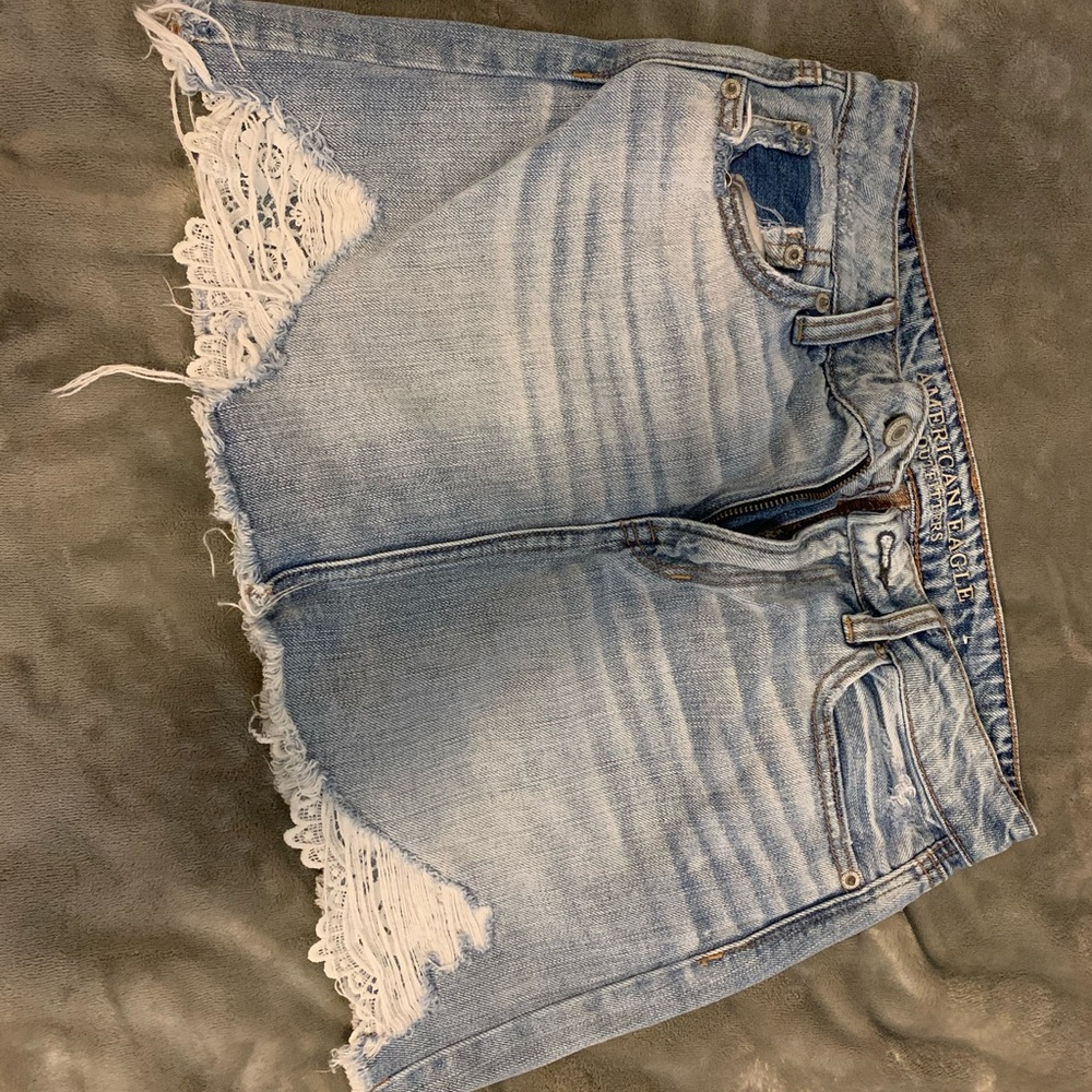 American Eagle distressed denim skirt
